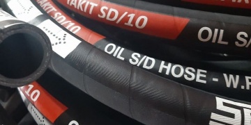 Furtunuri / Furtun din cauciuc / Furtunuri uleiuri minerale / YAKIT Oil S/D